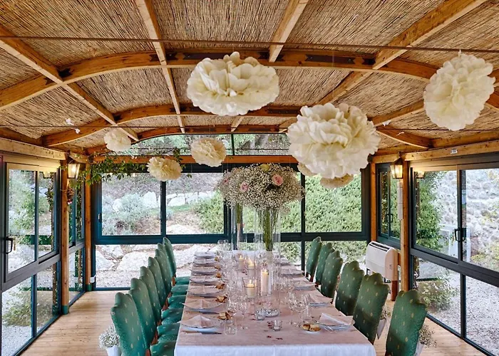 Castelli Di Napoleone Умбертиде