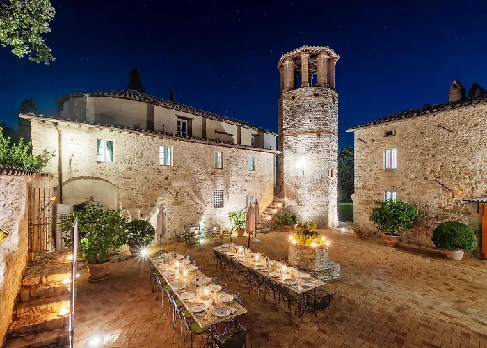 Castelli Di Napoleone Умбертиде